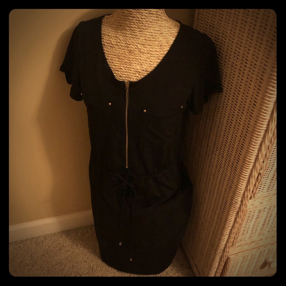 Simple but elegant short sleeve dress